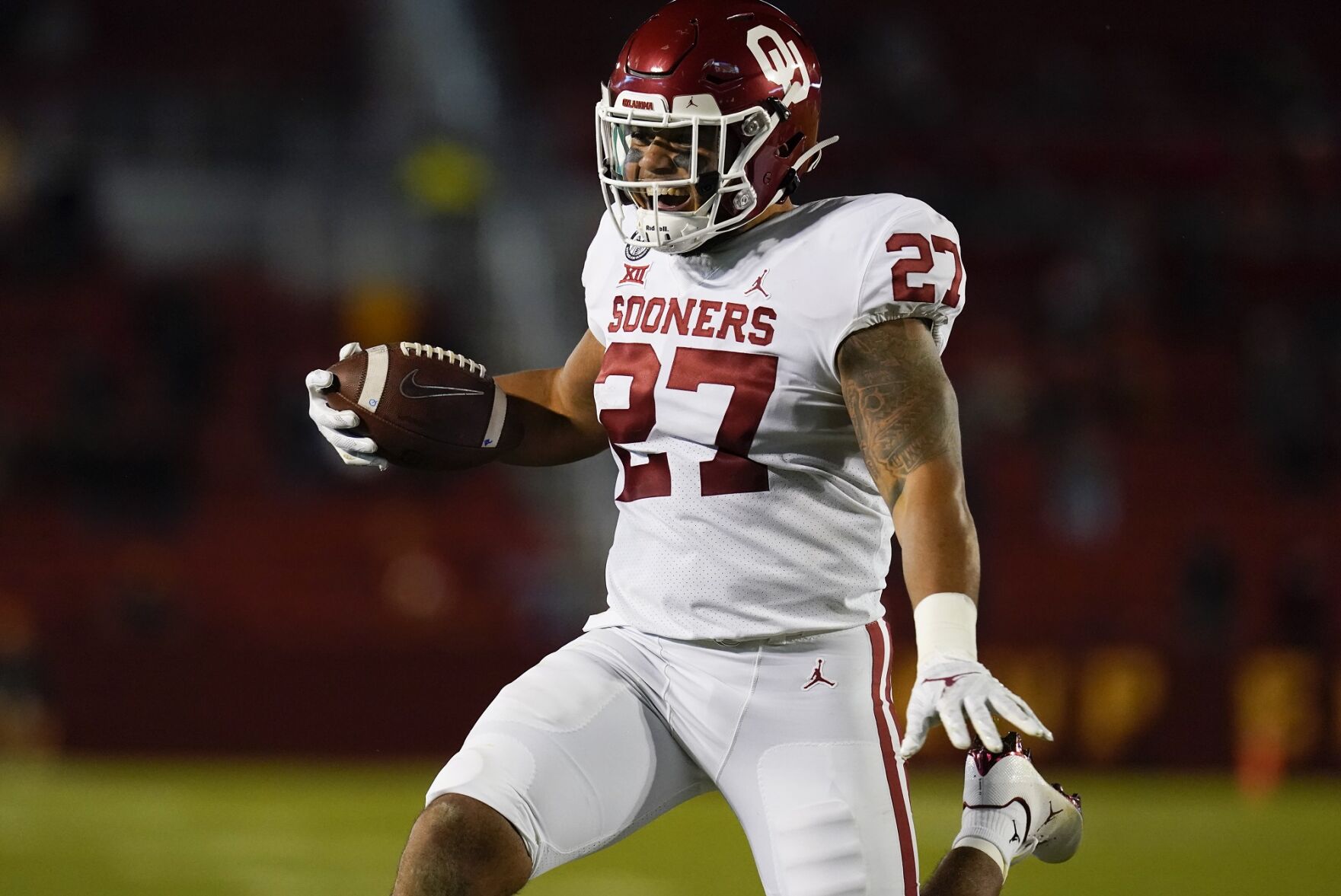 Fullback: Jeremiah Hall, Oklahoma
